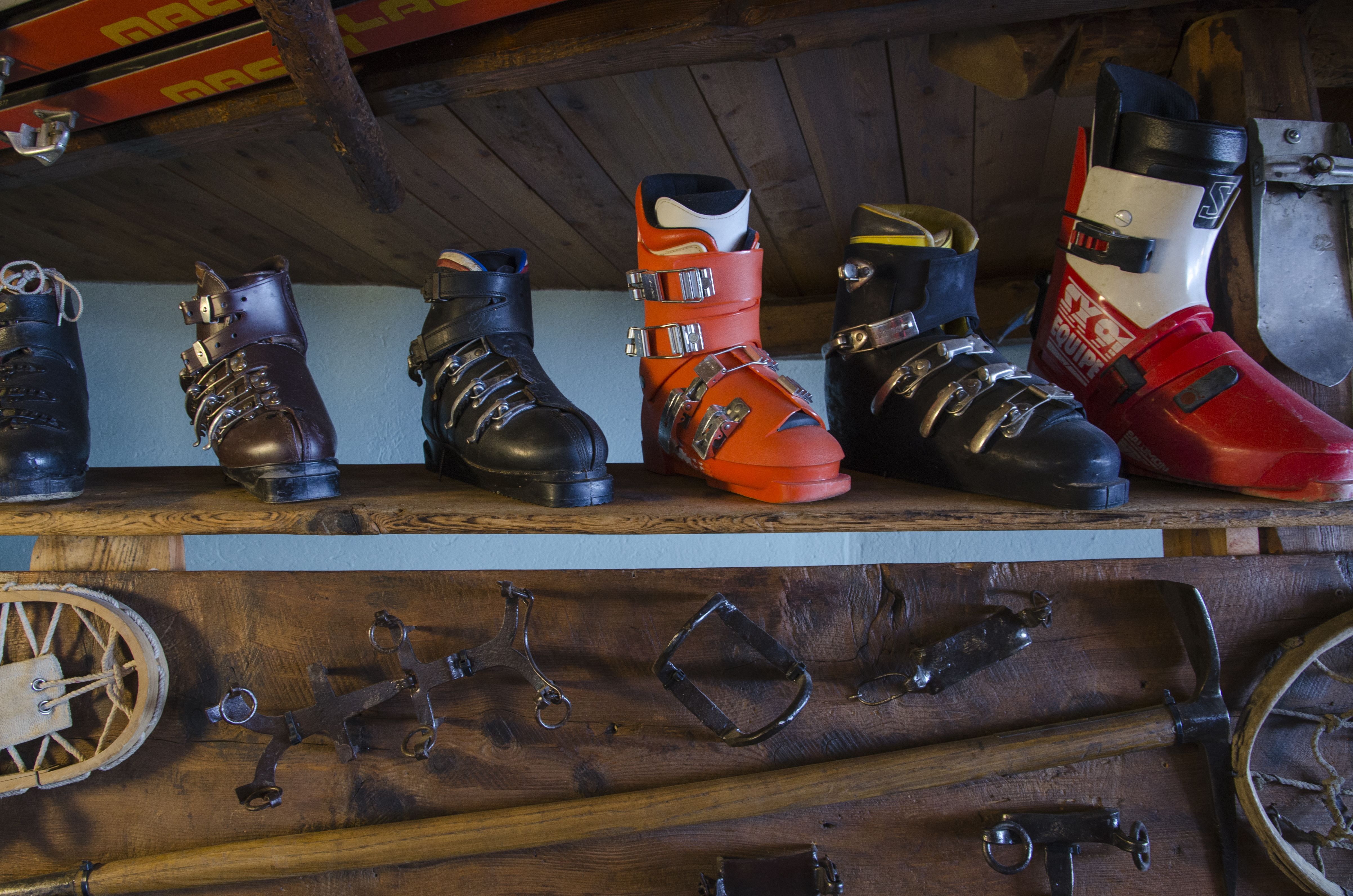 images of Ski lodge ski's museum.